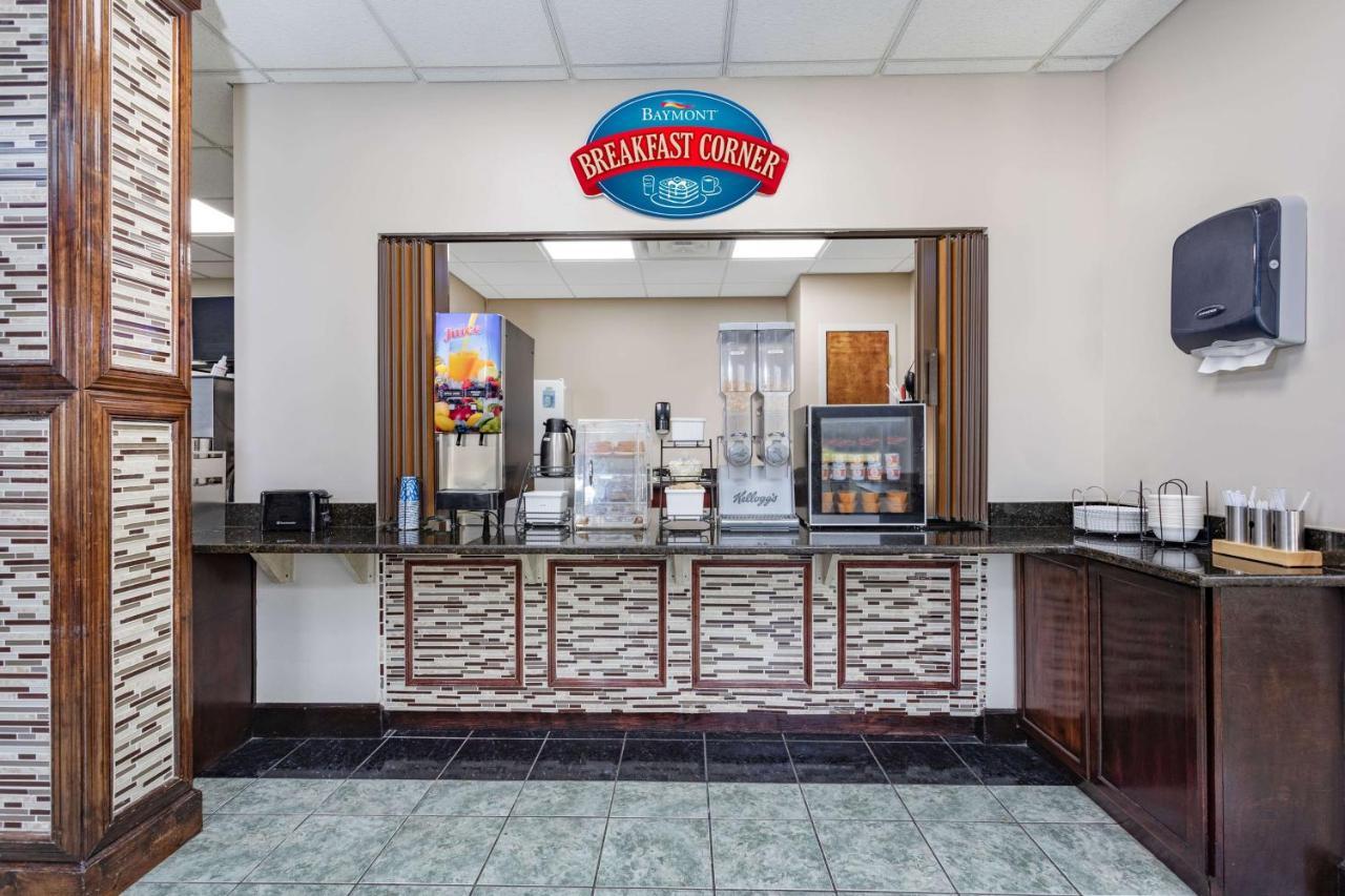 Baymont By Wyndham Midway Tallahassee Exterior foto